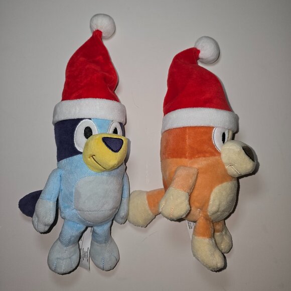 Bluey & Bingo Santa Hats 8" Plush Bundle - Picture 2 of 12